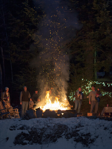 let-it-snow-bonfire-0213-lgn